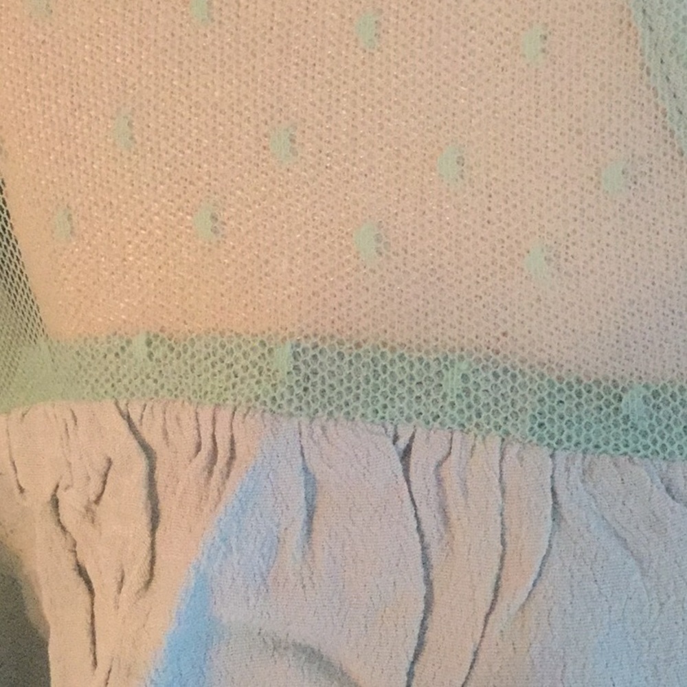 ❌DONATED❌Sage Green Mesh Swiss Dot Ruffle Detail Top - Picture 6 of 9